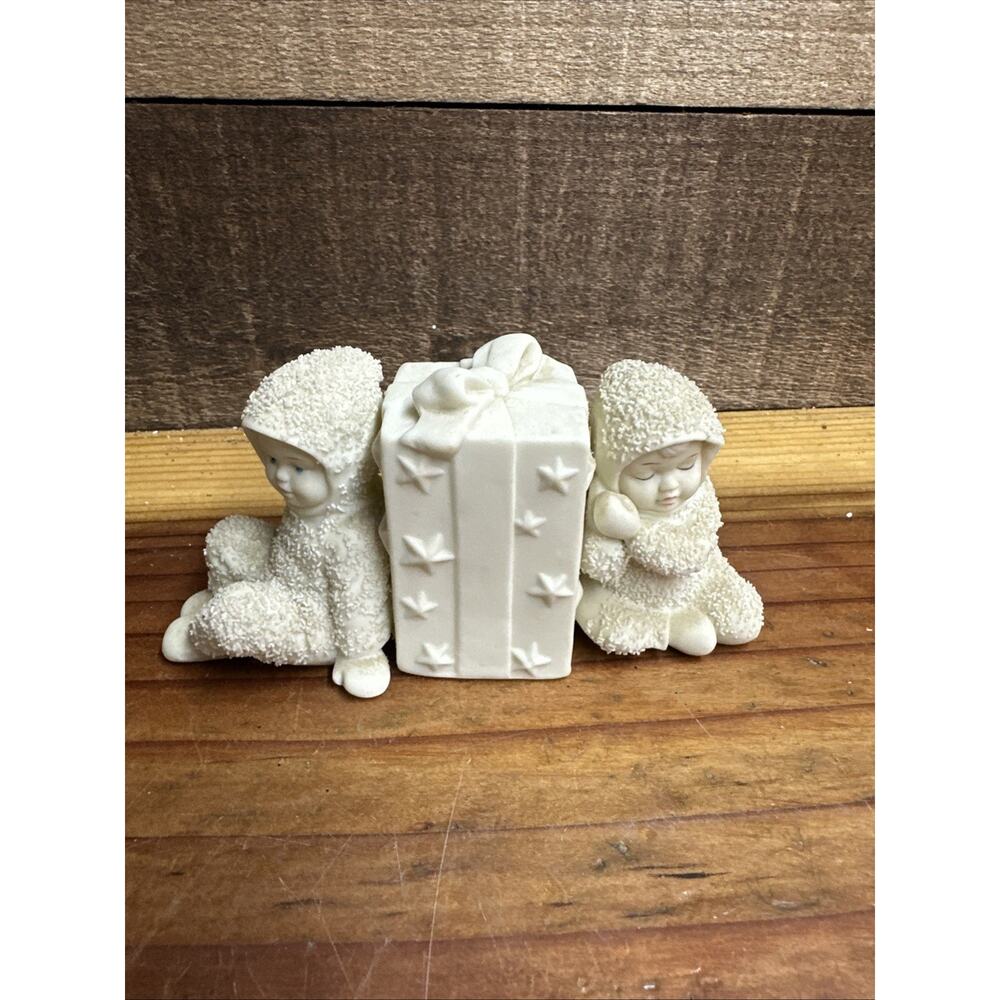 Dept 56 Snowbabies Waiting For Christmas In Box